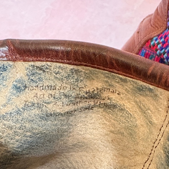 Vintage-Inspired Lace-Up Boots with Embroidered  Flowers. - Picture 11 of 12